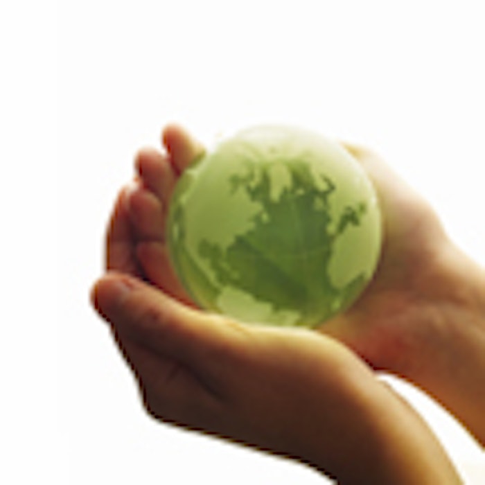 SIEnewsletter_green_global_hands_is