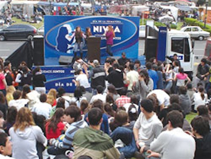 Beiersdorf Argentina’s “Nivea Music Truck” event was designed to boost brand recognition by teenagers in Buenos Aires.