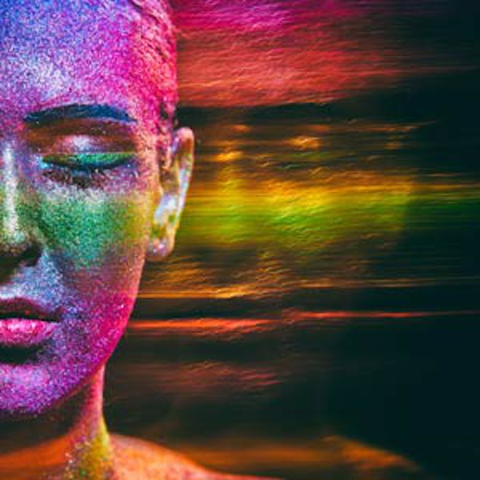 300_Woman_Face_Glitter