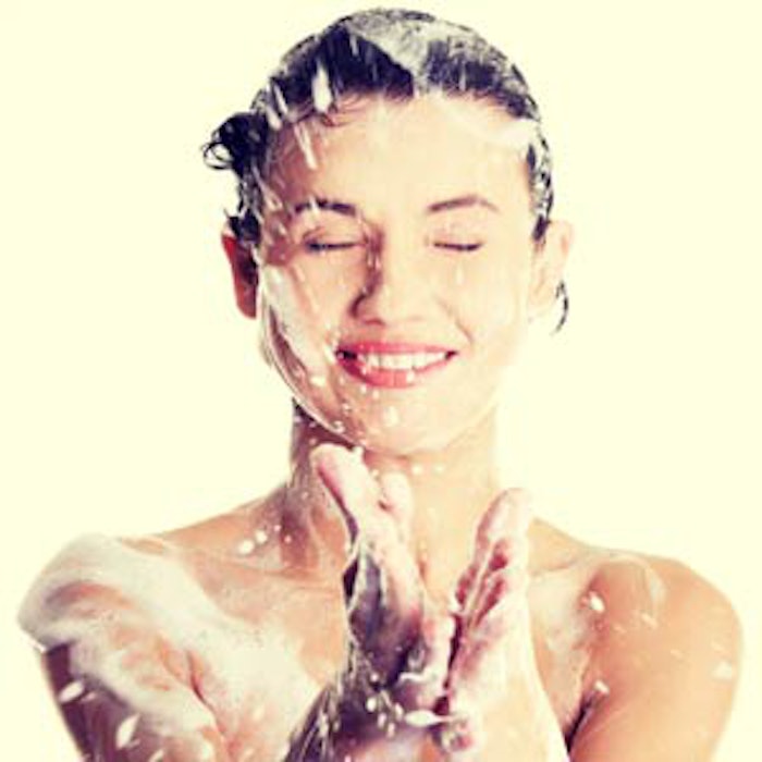 300_Woman_Shampoo_BodyWash
