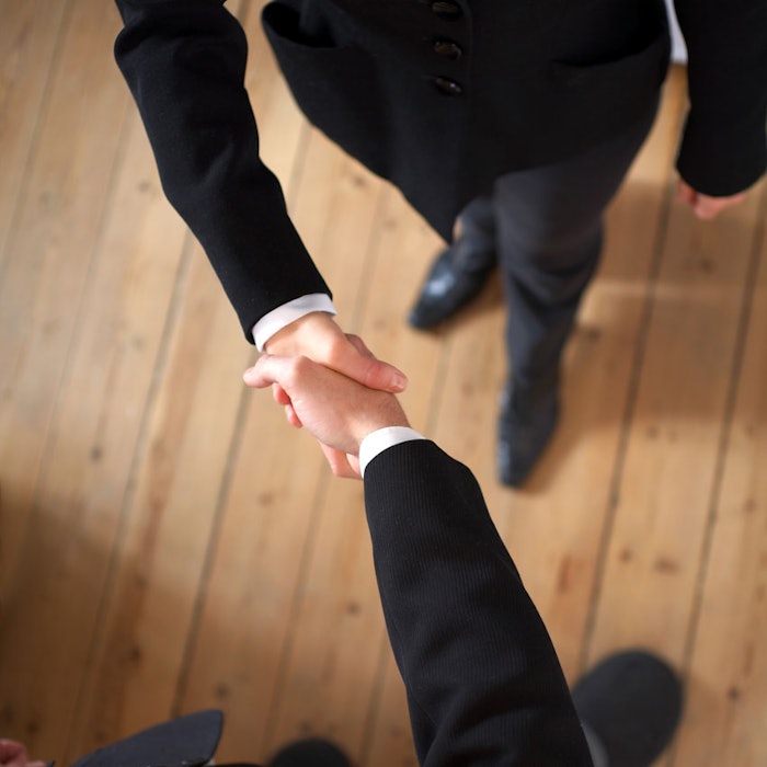 Shaking-hands_bill