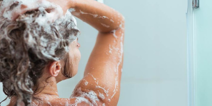 425-woman-shampoo-multifunctional
