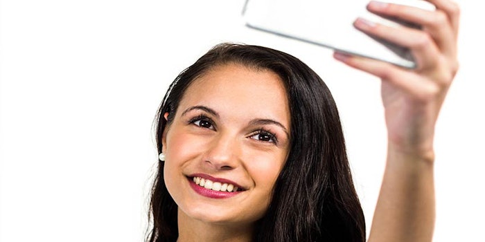 ModiFace's new scanning technology can transfer a look from a face, a photo or a video to a user's live video.