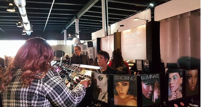 lead_makeupshow_111616