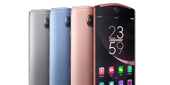 Meitu's T8 phone leverages AI to provide targeted beautification for multiple individuals within a single image.