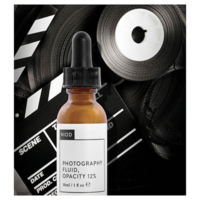 Niod Photography Fluid is a high-tech foundation claimed to act as a light filter to blur imperfections and effectively “Photoshop” the wearer.
