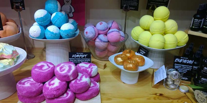 Lush3D425
