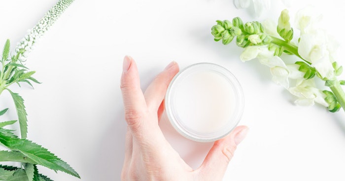 dreamstime_m_naturalproducts_850