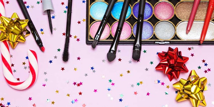 MakeupHoliday425