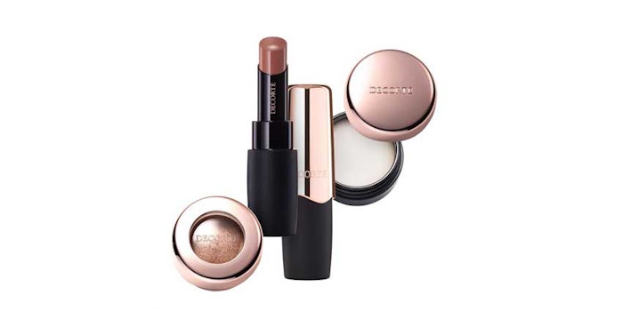 @decortebeauty / via Instagram