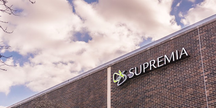 Supremia425