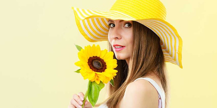 yellowsunflowerwoman_425