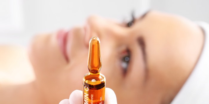 WomanAmpouleOilFacial850x425