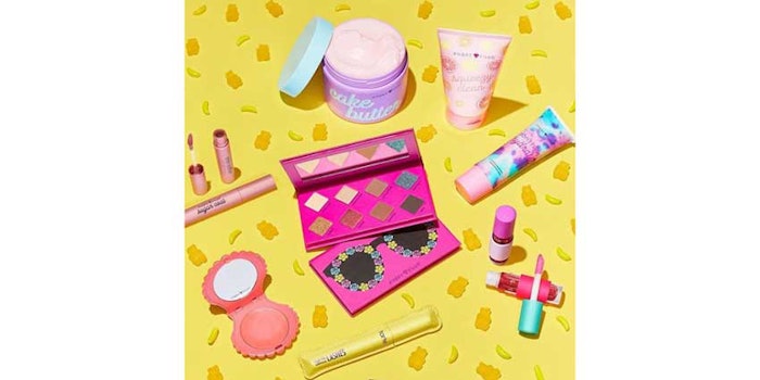@tartecosmetics / via Instagram