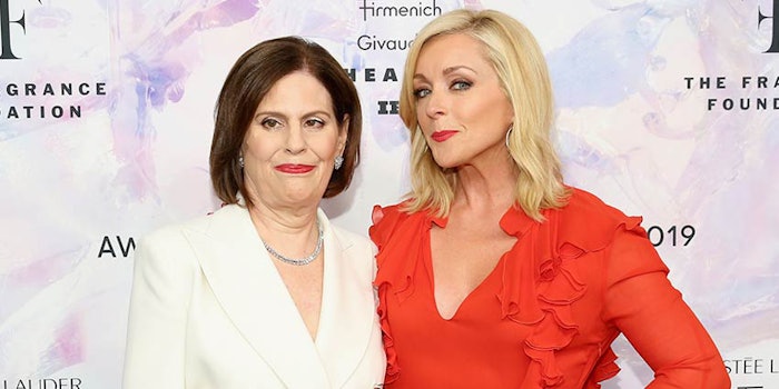 The Fragrance Foundation President Linda Levy and Jane Krakowski (Photo Credit: Getty Images for The Fragrance Foundation)