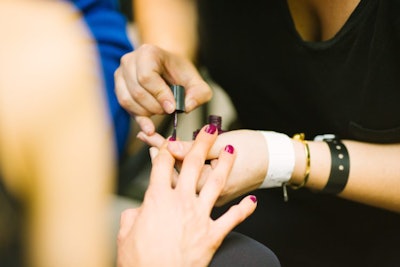 manicure-kris-atomic-unsplash