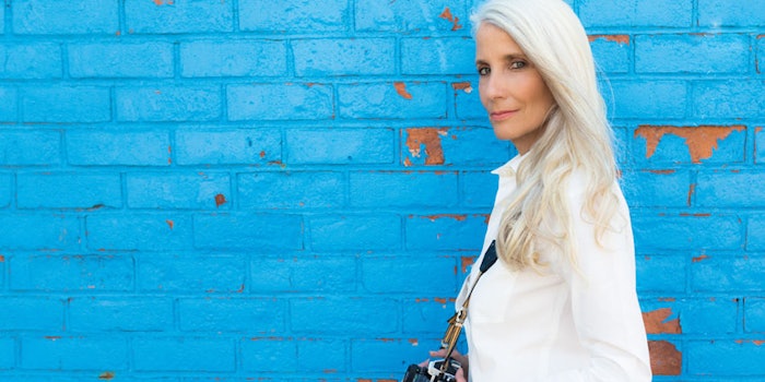MatureWomanBlueWall850x425