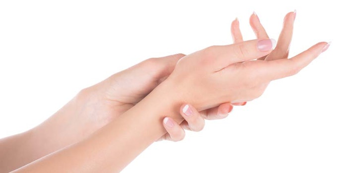 gentlyrubbinghandstogether850x425