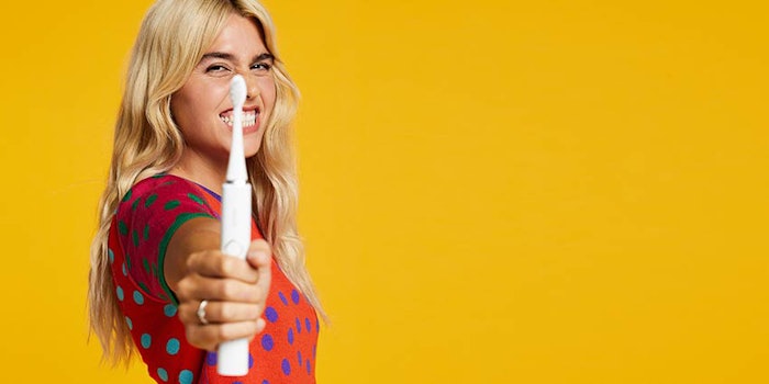 Brüush, a direct-to-consumer subscription-based electric toothbrush company, has closed a Series A round; CNW Group/Bruush.