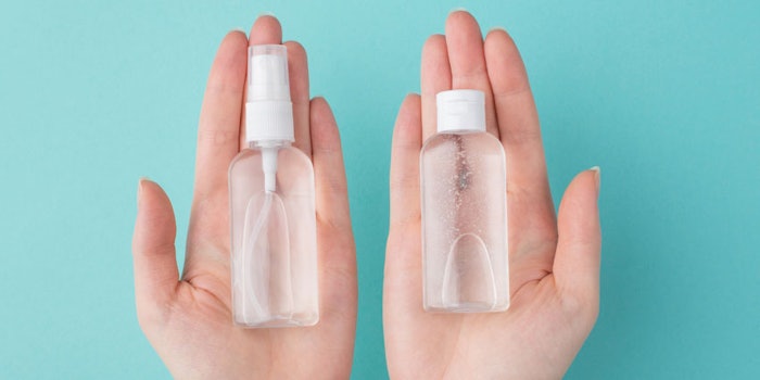 HandsHoldingSanitizer850x425