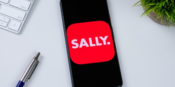 Sally Beauty Holdings, Inc. announces EPS growth and positive same store sales for the fourth quarter.