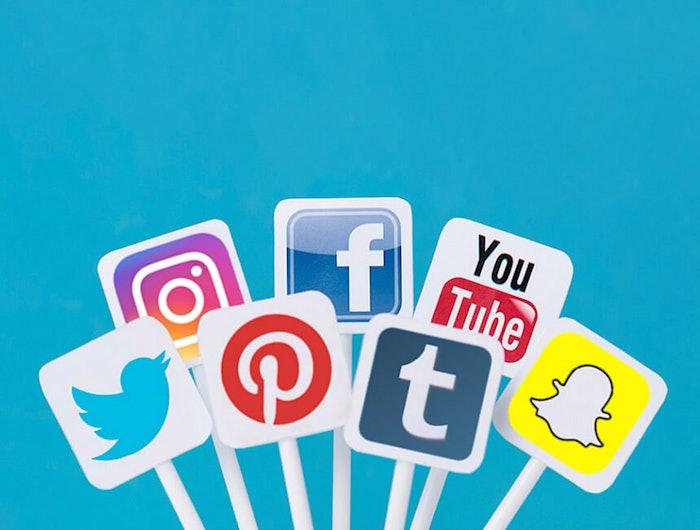 socialmedia-mn2s
