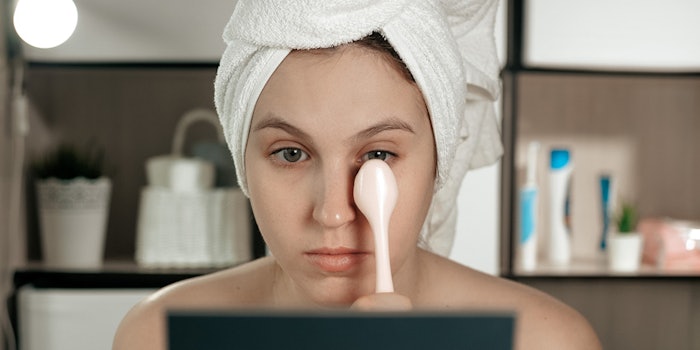 Eye massager search volume spiked in December and is predicted to continue growing in 2021.