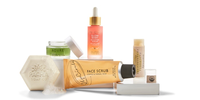 The 2021 Whole Foods Market clean beauty trends focus on minimalism.