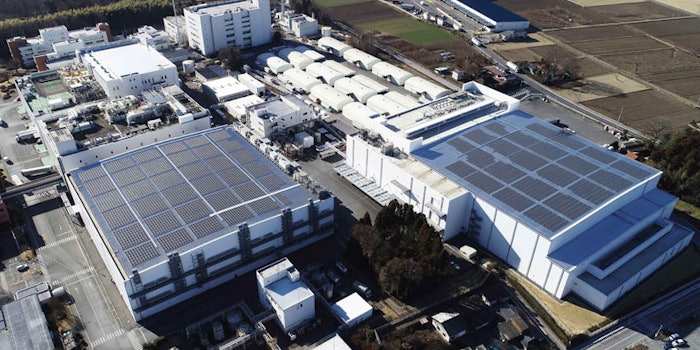 Kao's Tochigi plant in Japan, equipped with solar panels.