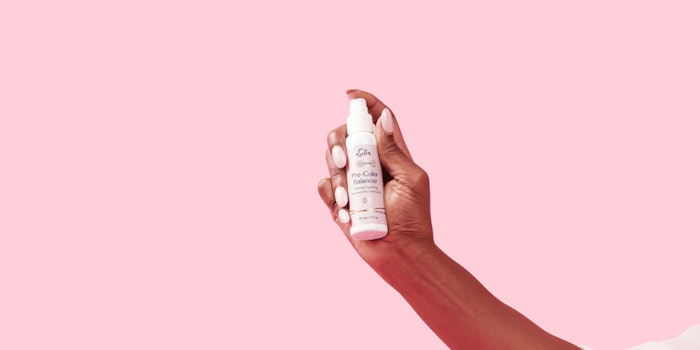 Color Pro Pre-Color Balancer can be used as a pre-color or pre-shampoo treatment.