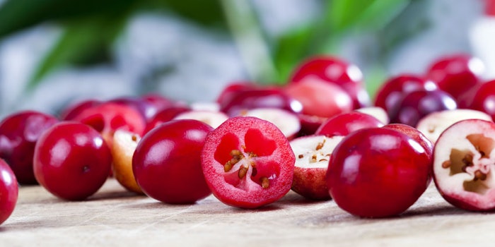 SinoVital Cranberry Fruit D.E. ≥ 30% Proanthocyanidins is a cranberry-based active that imparts antioxidant capabilities.