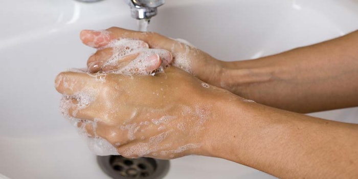 SoapyHandsWashingSink_850x425