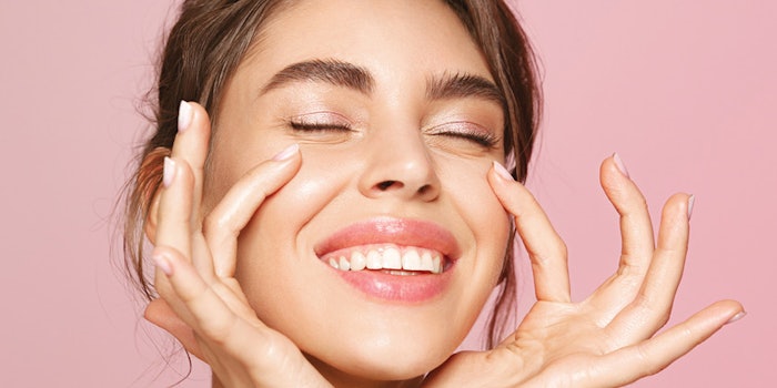 CleanScreen Z60SF by Aprinnova provides smooth SPF protection in skin care and color cosmetics without petrochemical-derived ingredients or silicones.