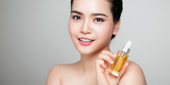 Quintis Sandalwood recently conducted a review of existing scientific studies to assess the benefits of each to study how Indian sandalwood oil can be used as an alternative for CBD oil in cosmetics.