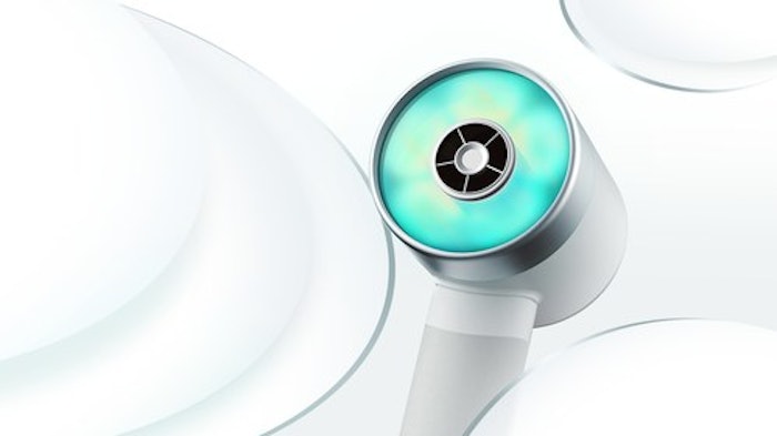 Zuvi Halo is an innovative hair dryer that replaces traditional heat coils with natural light and wind.