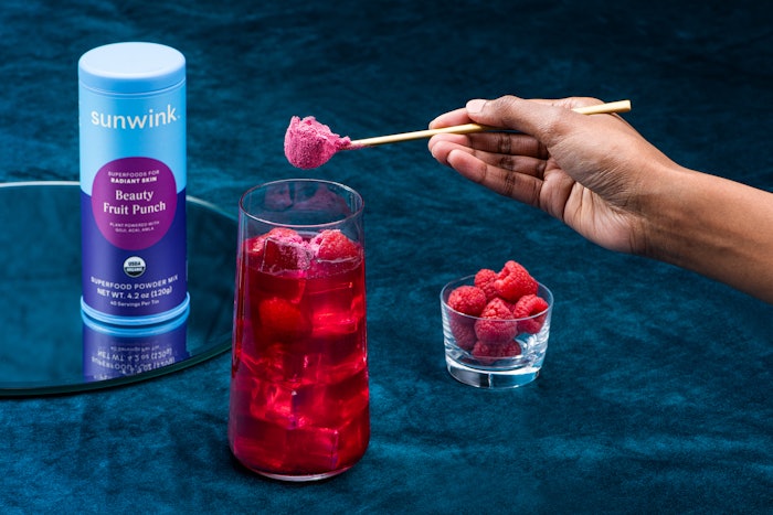Sunwink plant-based superfood powders can be added to any drink.