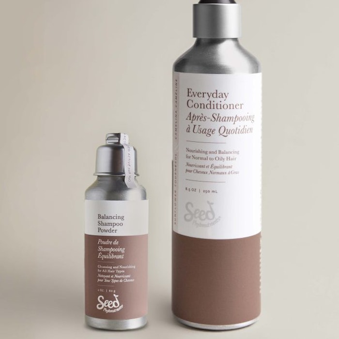 Seed Phytonutrient’s Concentrated Cleansing Powders transforms into foam when mixed with water.