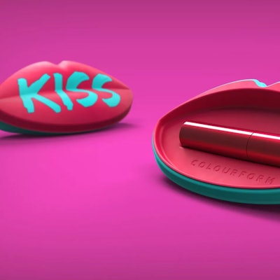 Colourform Inspire Kiss is scalable and can be created in any color.