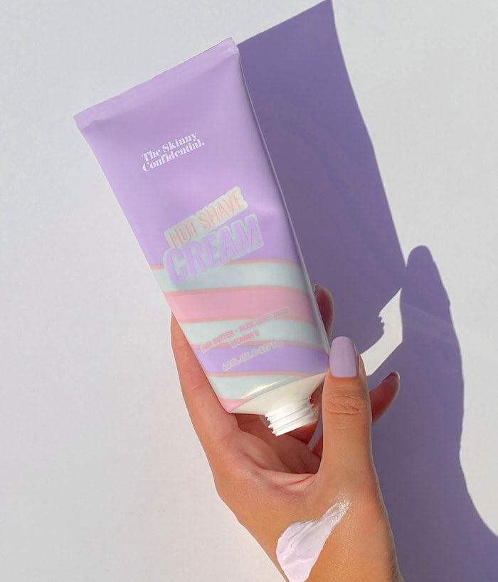 The buttery cream is formulated with a blend of nourishing and hydrating ingredients to soothe and smooth the skin.