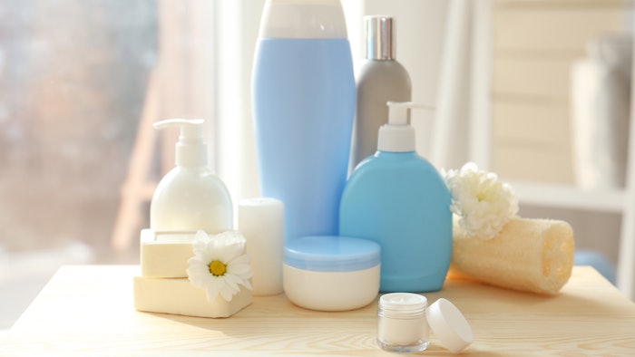 Plantapon Soy is a bio-based surfactant made from soy protein derivative from non-GMO soybean made from renewable resources and coconut oil for natural, mild skin and hair cleansing products.