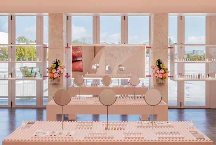 The Glossier store is located at 140 NE 39th Street #326 in Miami, Florida.
