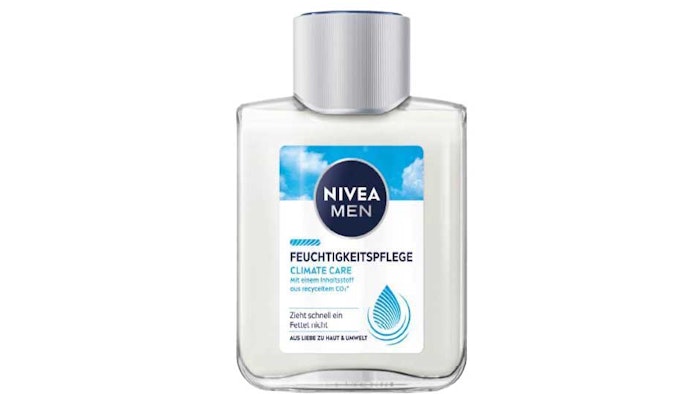 The product features an ingredient obtained from recycled CO2 via a carbon capture and utilization (CCU) process.