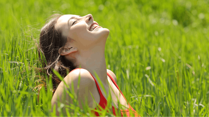 Feruloyl glycerides reportedly provide long-lasting UV-protective and antioxidant effects.