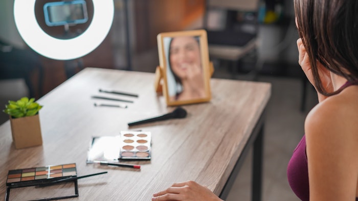 The majority of Tik Tok users are female (59%), and under 30 (63%), which influences the fashion and beauty space on the platform.