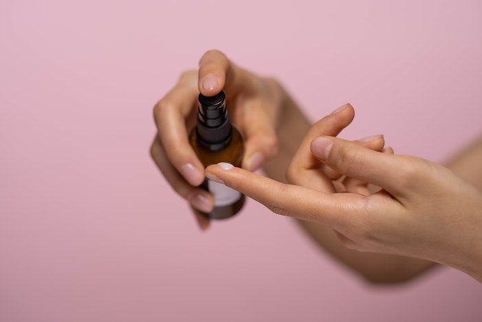 Azelaic acid can address pores, hyperpigmentation, acne-causing bacteria and more; photo by Ron Lach for Pexels.