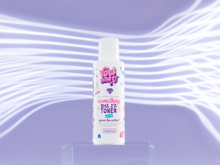 The toner is said to penetrate deep into the skin's pores to dissolve dirt and debris.