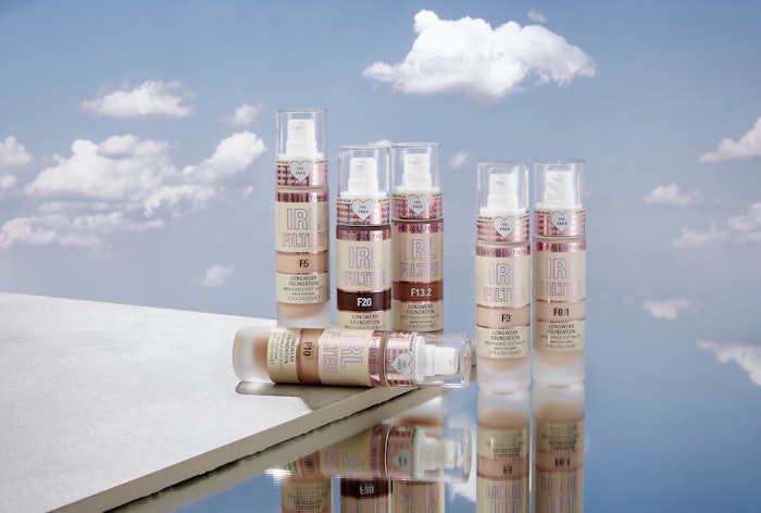 The IRL Filter Foundation features a comfortable, breathable formula that delivers a soft matte finish.