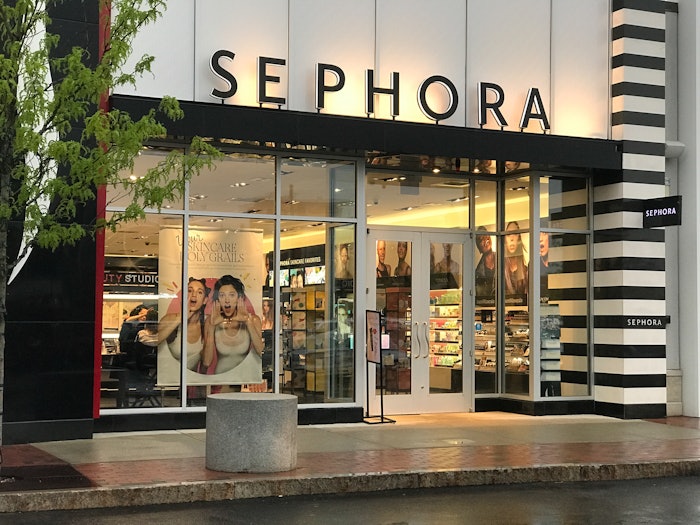 Sephora's Digital Store - Design4Retail‎