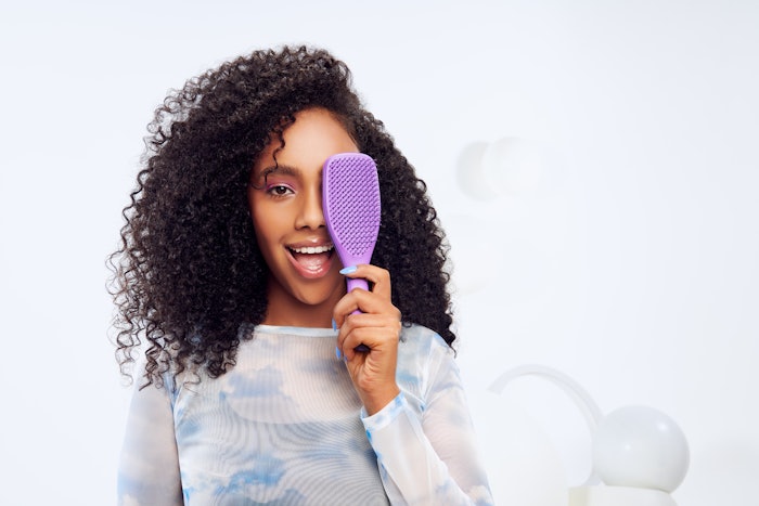 Best Brush For Wet Hair 2022: From Tangle Teezer to The Wet Brush