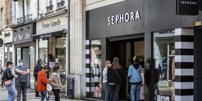Report: Sephora Stores Reopen in Russia as Ile de Beauté